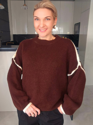 Šokolado spalvos švelnus megztukas su vilna