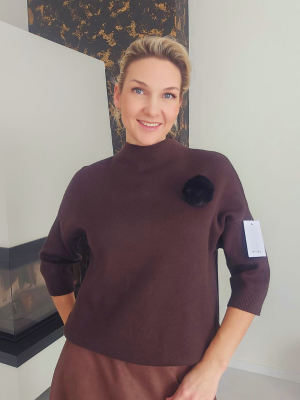 Megztinis su bumbuliuku - šokoladas