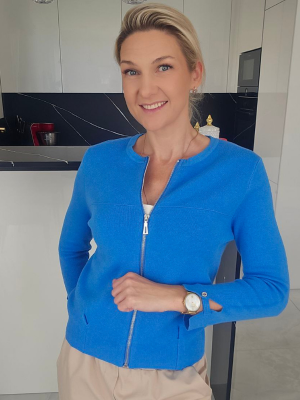 Mėlynas megztinis su užtrauktuku moterims