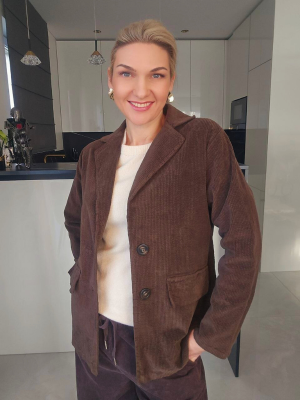 Velvetinis švarkas šokolado spalvos