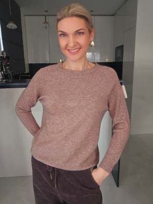 Smėlio spalvos viskozinis megztinis